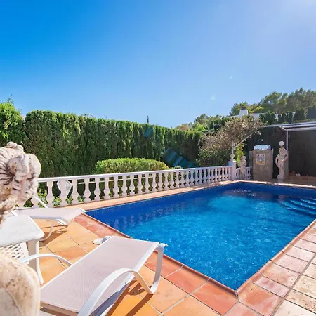 Leones 4 - Total Privacy - By Villamar Villa *